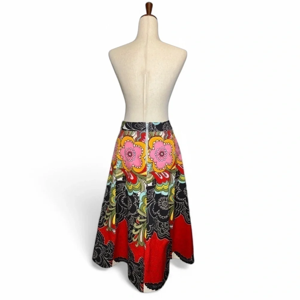 Alice + Olivia make bold
